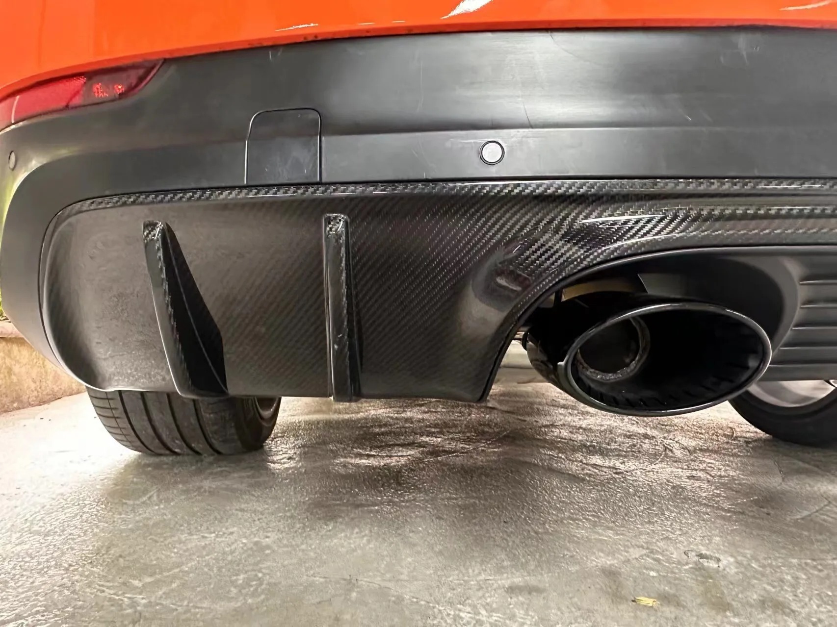 Suitable for   2018-2023 Upgrade SD Style Front Bumper + Turbo GT Style Carbon Fiber Front and Rear Lips